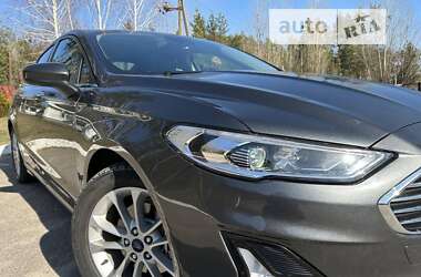 Седан Ford Fusion 2020 в Вінниці