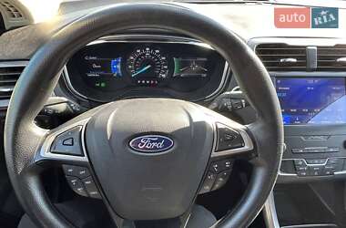 Седан Ford Fusion 2020 в Виннице