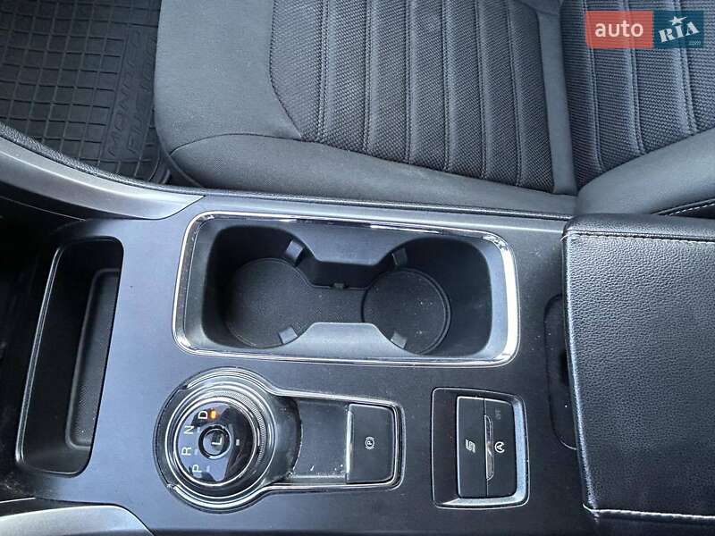 Седан Ford Fusion 2020 в Виннице