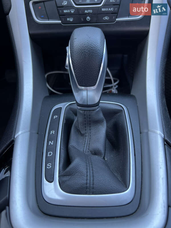 Седан Ford Fusion 2014 в Миколаєві