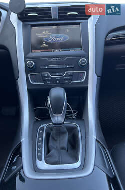 Седан Ford Fusion 2014 в Миколаєві