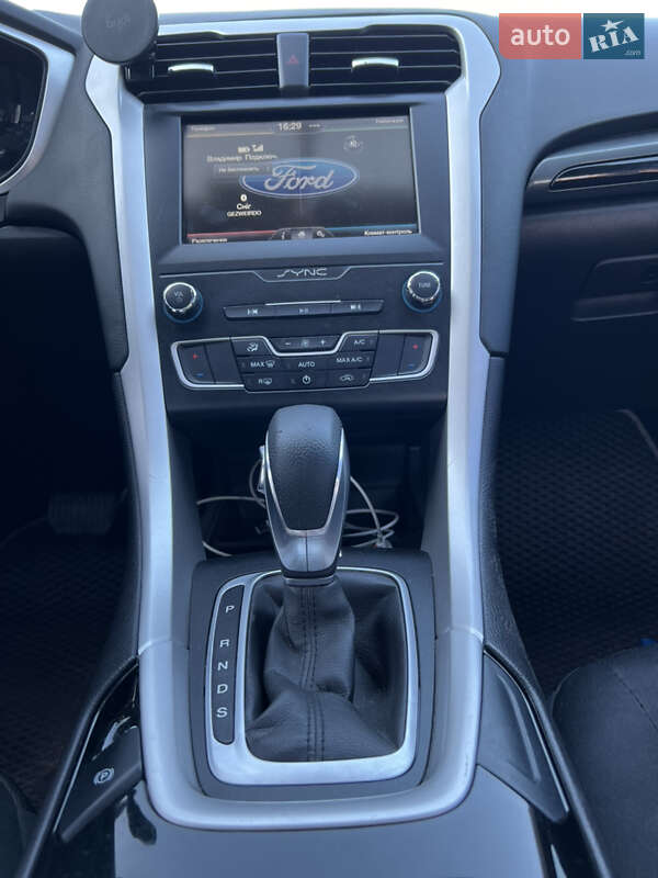 Седан Ford Fusion 2014 в Миколаєві