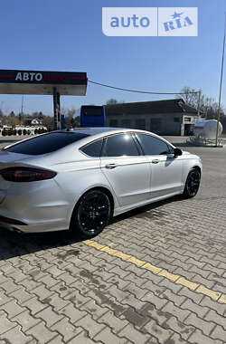 Седан Ford Fusion 2016 в Коломые