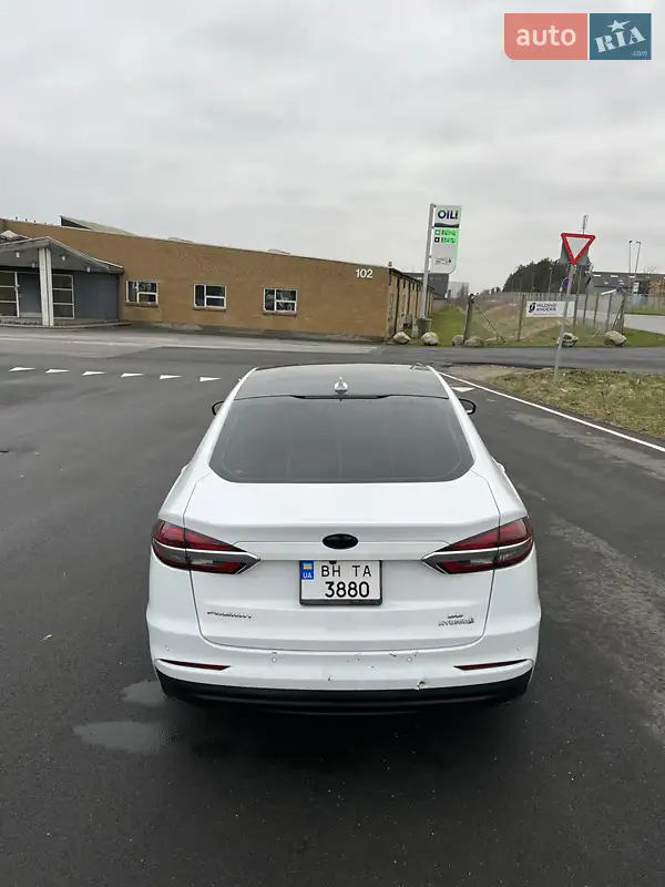 Ford Fusion 2019 VIN 3FA6P0LU2KR220401 фото оголошення 6 з 68