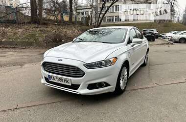 Седан Ford Fusion 2014 в Киеве