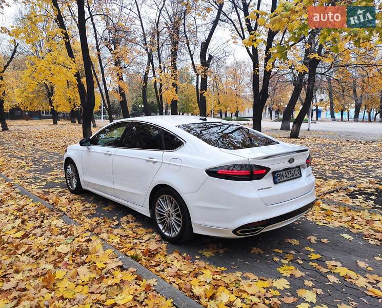 Седан Ford Fusion 2015 в Кропивницком