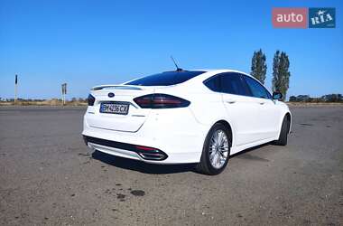 Седан Ford Fusion 2015 в Кропивницком
