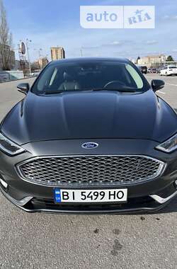 Ford Fusion 2019