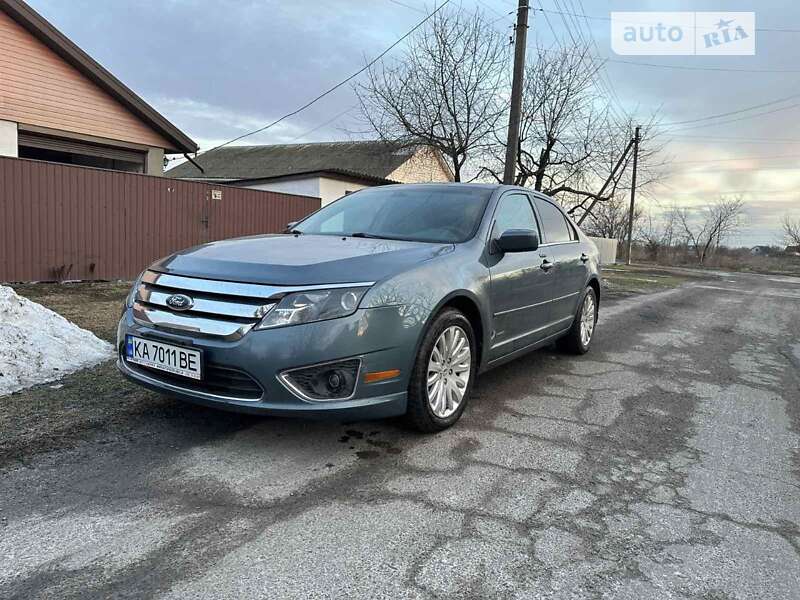 Седан Ford Fusion 2012 в Яготині