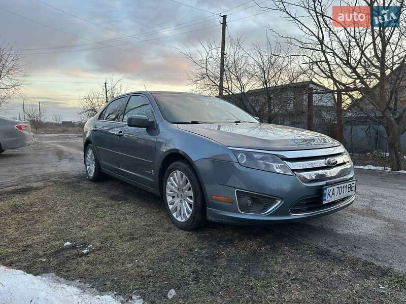 Седан Ford Fusion 2012 в Яготине
