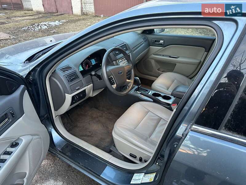 Седан Ford Fusion 2012 в Яготине