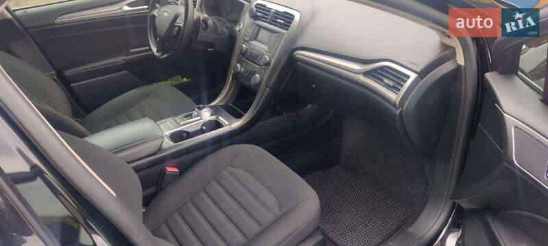 Седан Ford Fusion 2017 в Киеве фото 9 Седан Ford Fusion 2017 в Киеве