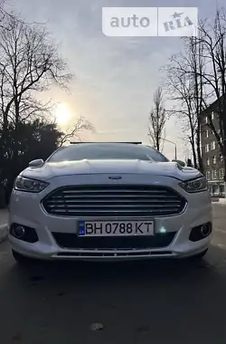 Ford Fusion 2015