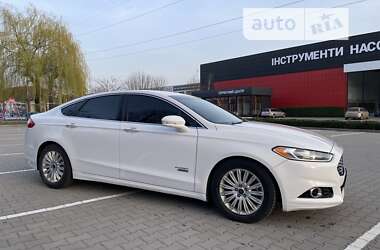 Ford Fusion 2014