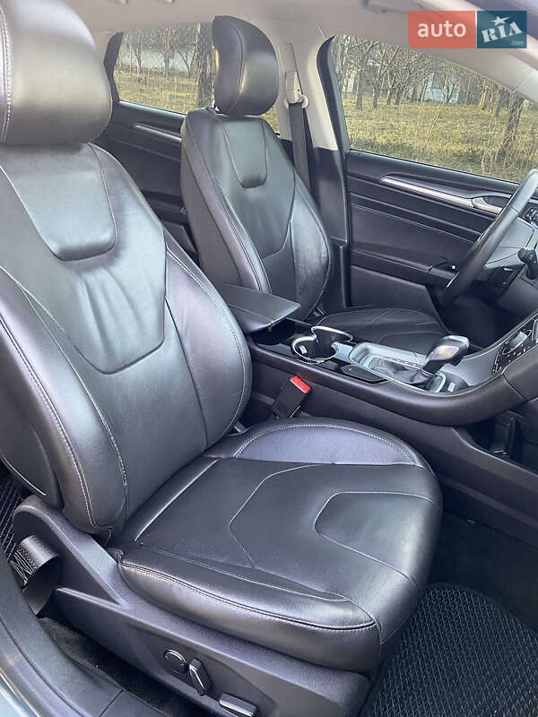 Седан Ford Fusion 2014 в Хмельницком