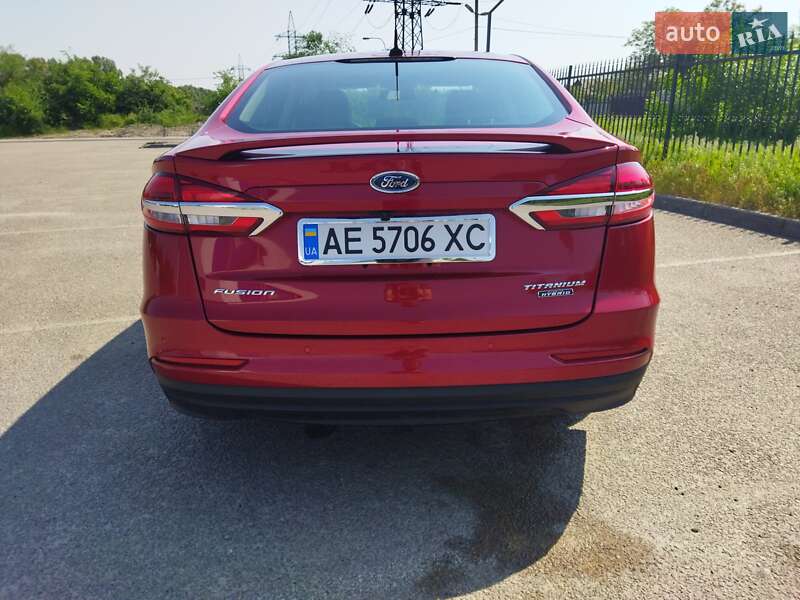 Седан Ford Fusion 2019 в Днепре