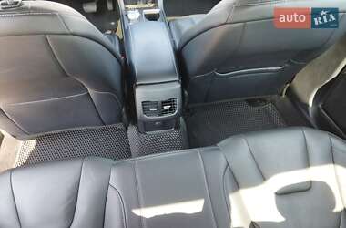 Седан Ford Fusion 2019 в 