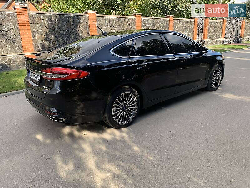 Седан Ford Fusion 2016 в Бершади