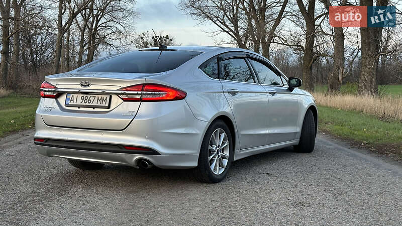 Седан Ford Fusion 2016 в Сквире