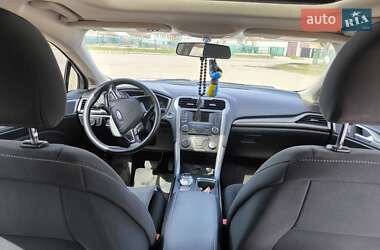 Седан Ford Fusion 2016 в Ізяславі