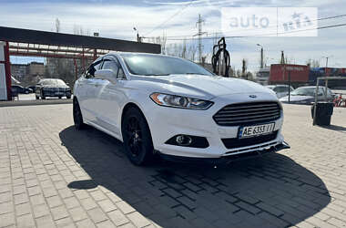 Седан Ford Fusion 2014 в Кривом Роге