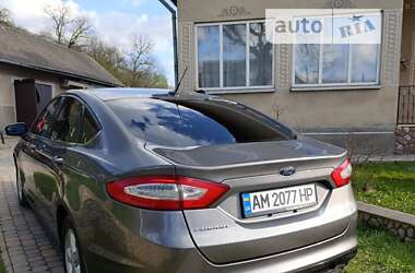 Седан Ford Fusion 2012 в Теребовле