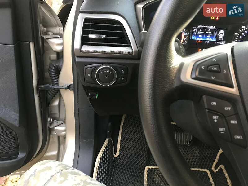 Седан Ford Fusion 2017 в Киеве фото 19 Седан Ford Fusion 2017 в Киеве