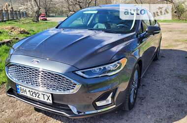 Седан Ford Fusion 2019 в Любашевке