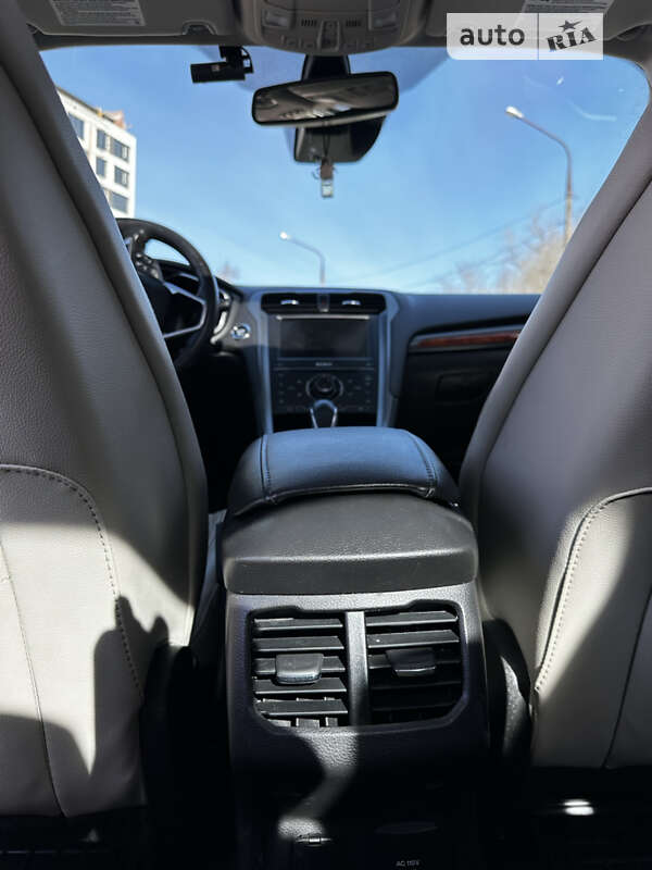 Седан Ford Fusion 2015 в Запорожье