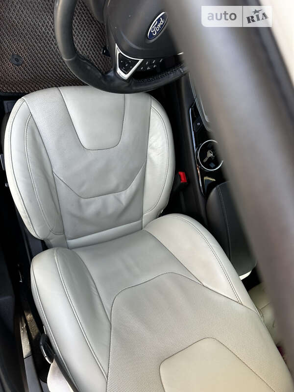 Седан Ford Fusion 2015 в Запорожье