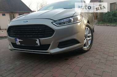 Ford Fusion 2015