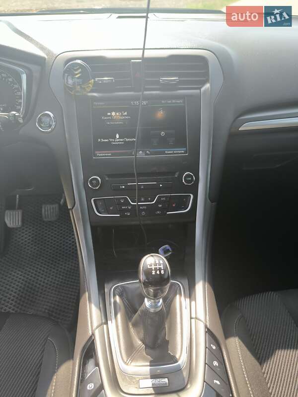 Седан Ford Fusion 2015 в Днепре