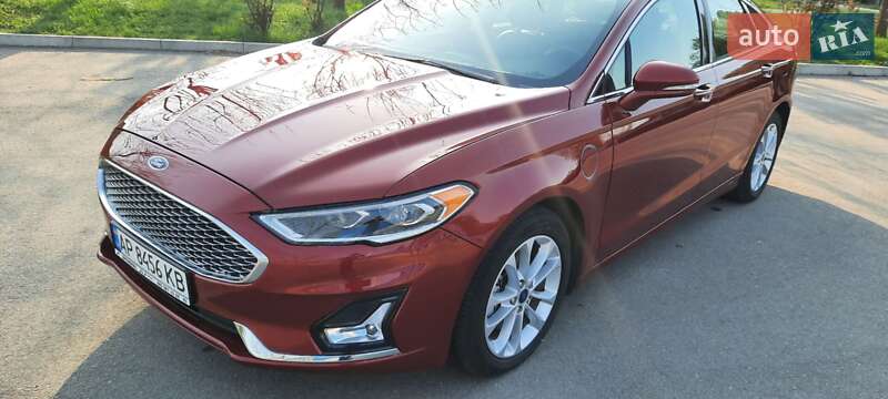 Ford Fusion 2019