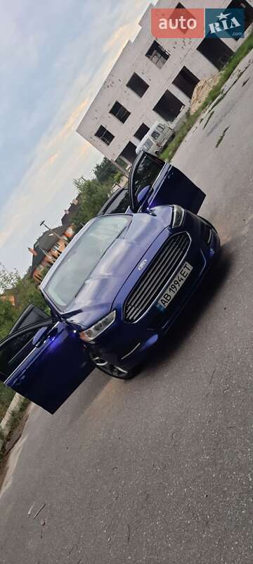 Седан Ford Fusion 2016 в Києві