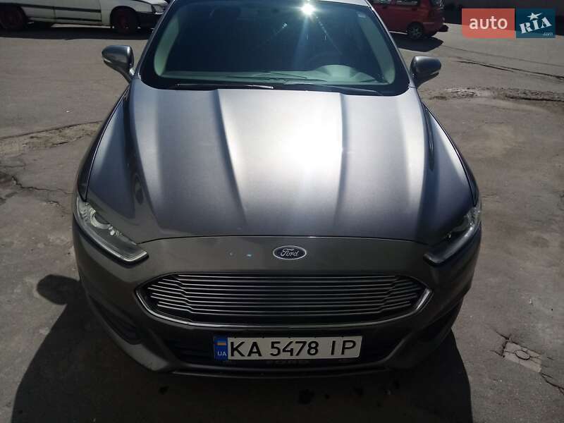 Седан Ford Fusion 2014 в Києві