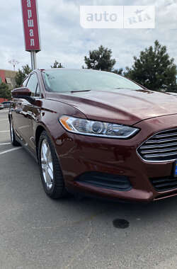 Седан Ford Fusion 2014 в Одесі