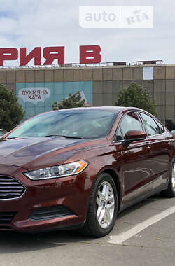 Седан Ford Fusion 2014 в Одесі