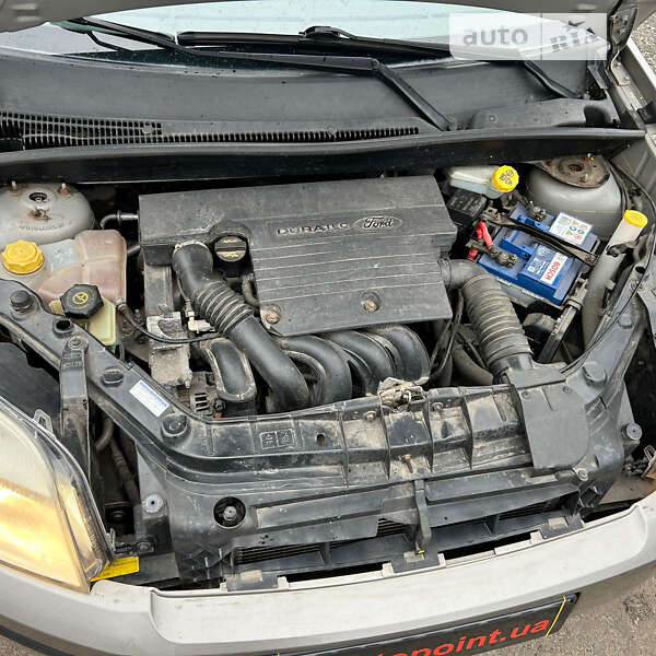 Хэтчбек Ford Fusion 2002 в Сумах