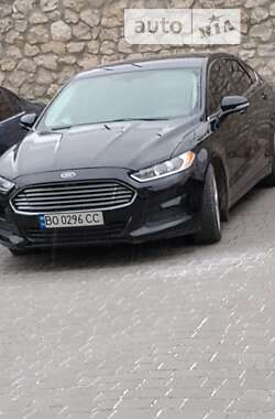 Седан Ford Fusion 2015 в Тернополе