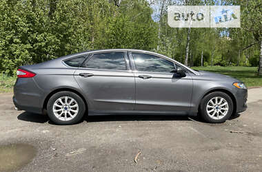 Седан Ford Fusion 2014 в Виннице