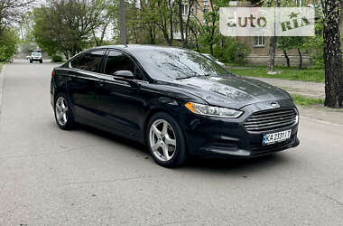 Седан Ford Fusion 2015 в Киеве