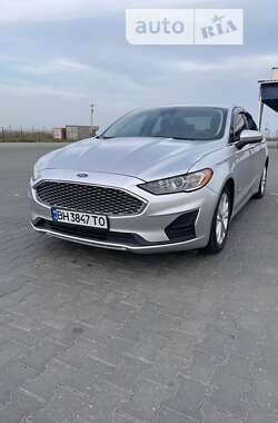 Седан Ford Fusion 2019 в Одессе