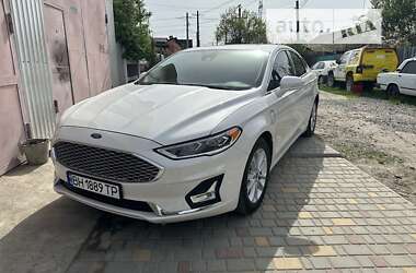 Седан Ford Fusion 2020 в Одессе