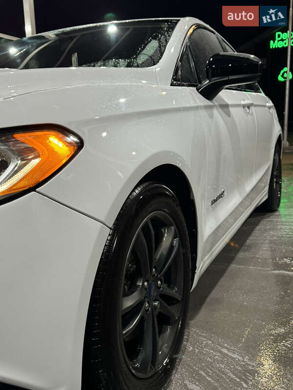 Седан Ford Fusion 2017 в Киеве