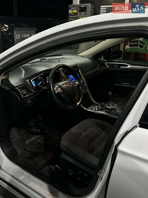 Седан Ford Fusion 2017 в Киеве