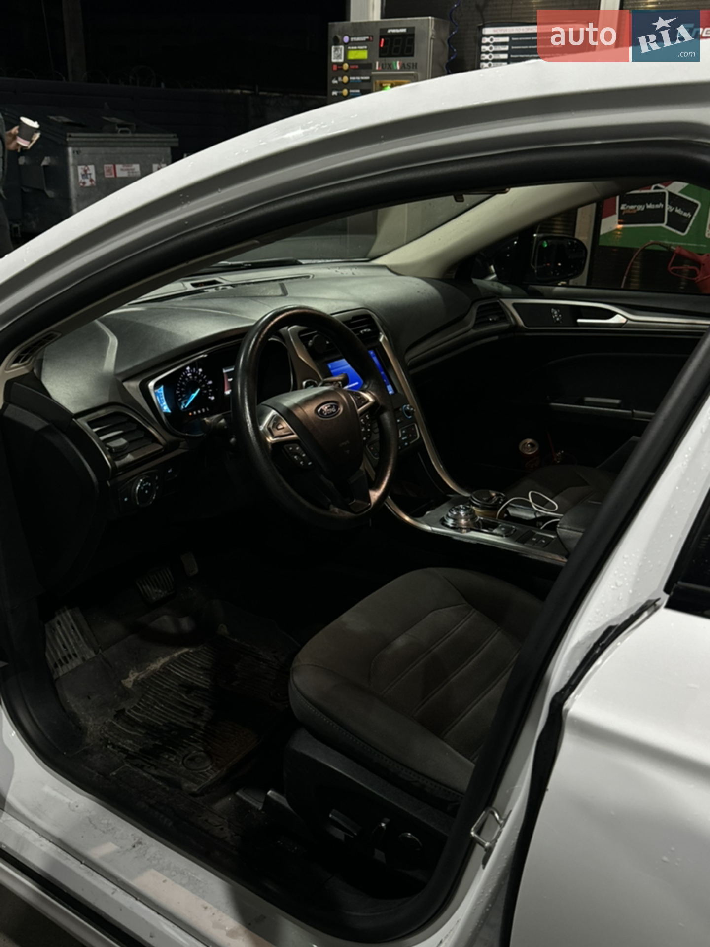 2017 Ford Fusion - мініатюра 24