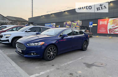 Седан Ford Fusion 2012 в Измаиле