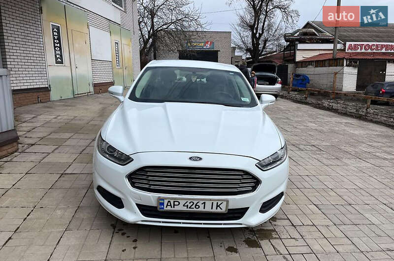 Ford Fusion 2015