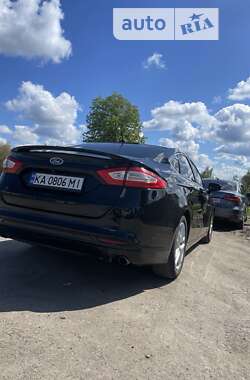 Седан Ford Fusion 2016 в Теплику