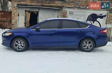 Седан Ford Fusion 2014 в 